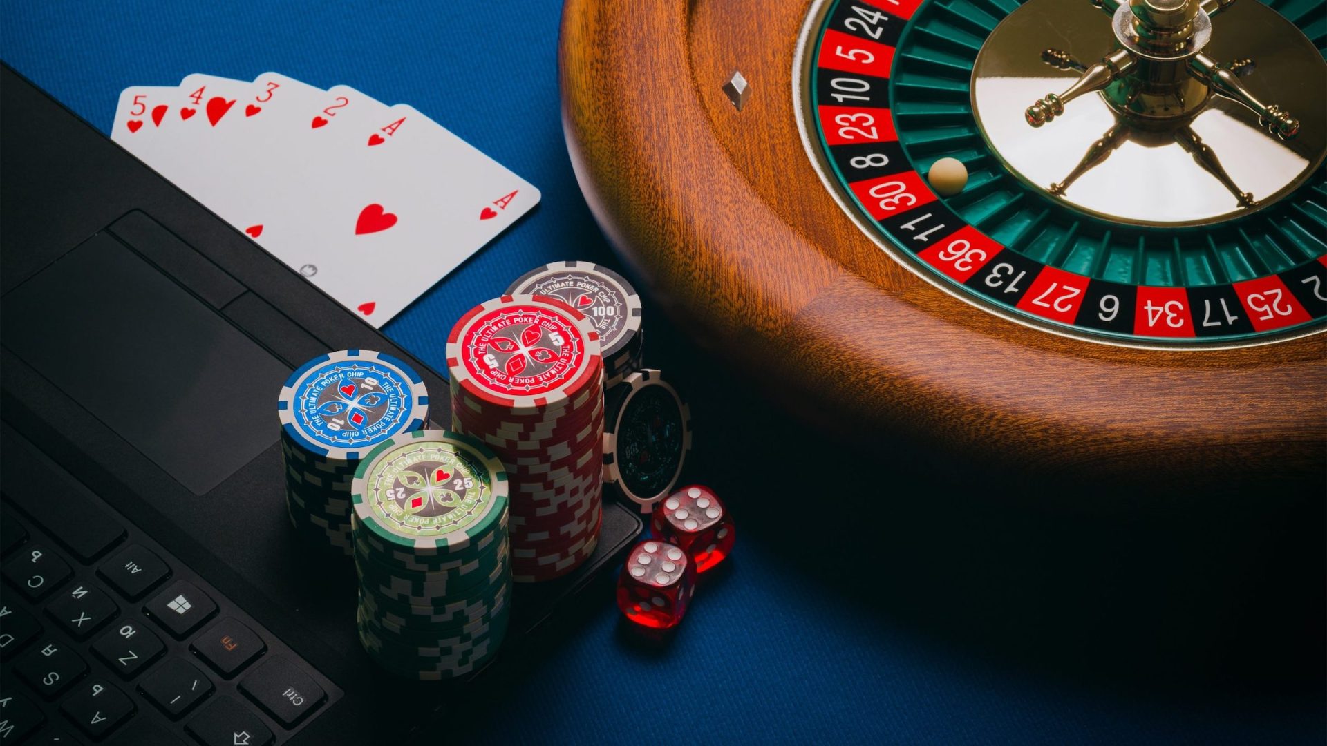 Ưu điểm của Web Casino Online 